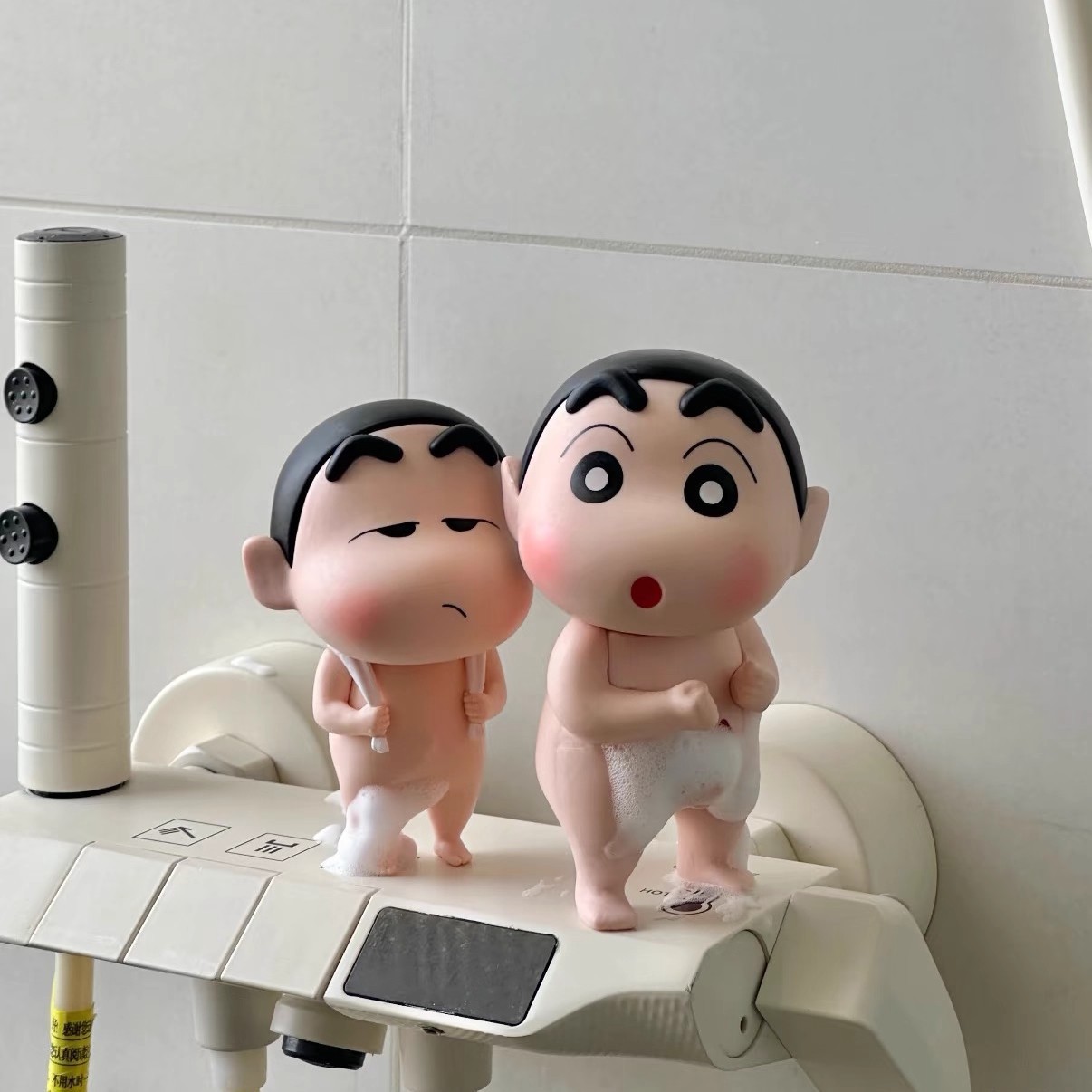 Krayon Mandi Shin Chan Dekoras - Home Goods Bathroom Accessories ulasan dan harga